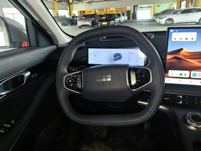 Geely Galaxy E5 — Фото автомобиля 10