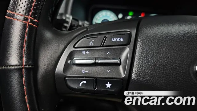 Hyundai Kona — Фото автомобиля 28