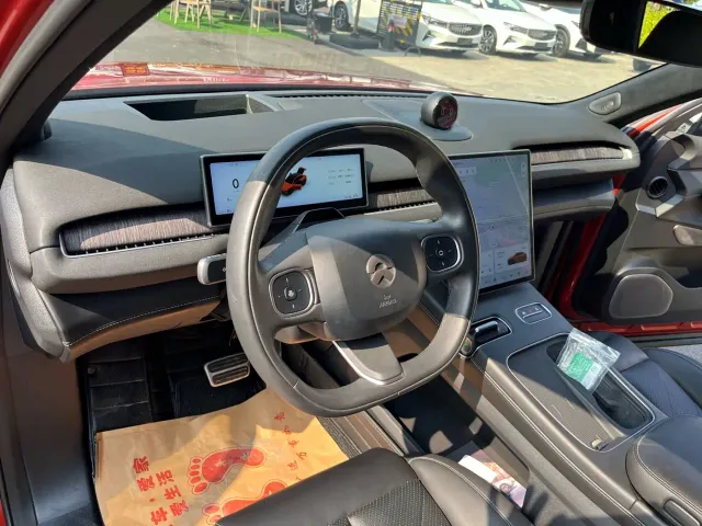 Nio EC7 — Фото автомобиля 9