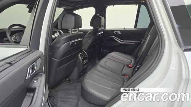 BMW X5 — Фото автомобиля 11