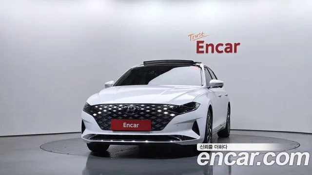 Hyundai Grandeur — Фото автомобиля 3