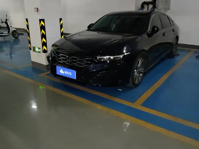 Фотография автомобиля — Honda Accord