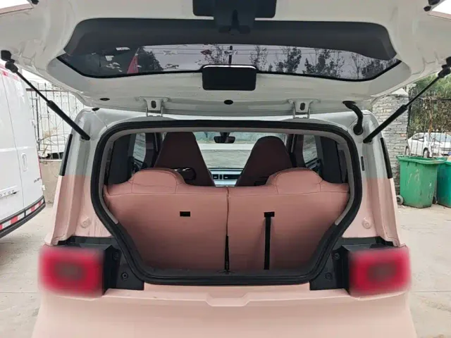 Wuling Hongguang Mini EV — Фото автомобиля 18