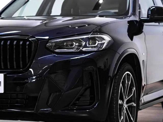 BMW X3 — Фото автомобиля 9