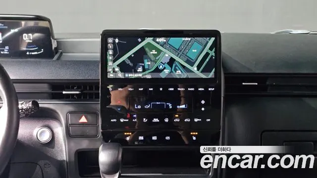 Hyundai Staria Staria Tourer 11 мест — Фото автомобиля 6