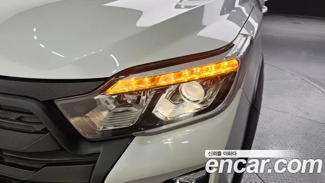 KG_Mobility_Ssangyong Rexton Новый Rexton Sport Khan Дизель 2.2 4WD — Фото автомобиля 22