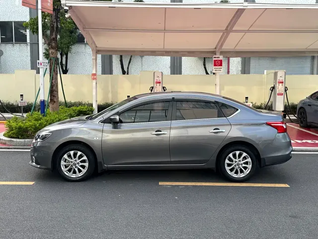 Nissan Sylphy — Фото автомобиля 5