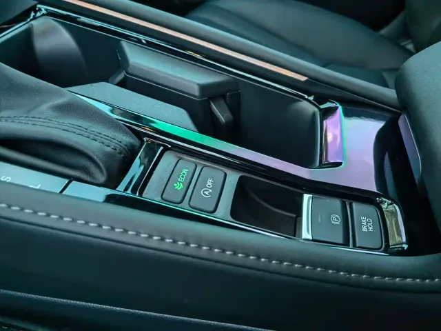 Honda Accord — Фото автомобиля 13