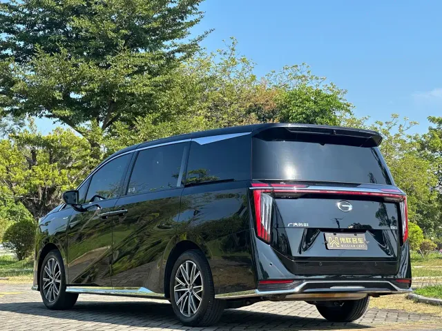 GAC Trumpchi M8 — Фото автомобиля 4