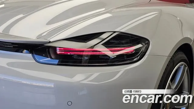 Porsche 718 — Фото автомобиля 23