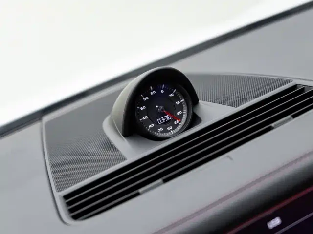 Porsche Panamera — Фото автомобиля 20