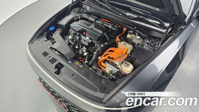 Hyundai Grandeur GN7 — Фото автомобиля 6