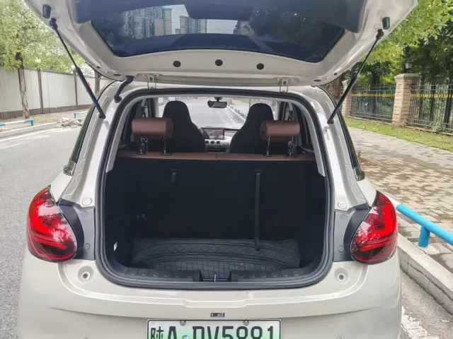 Wuling Bingo — Фото автомобиля 14