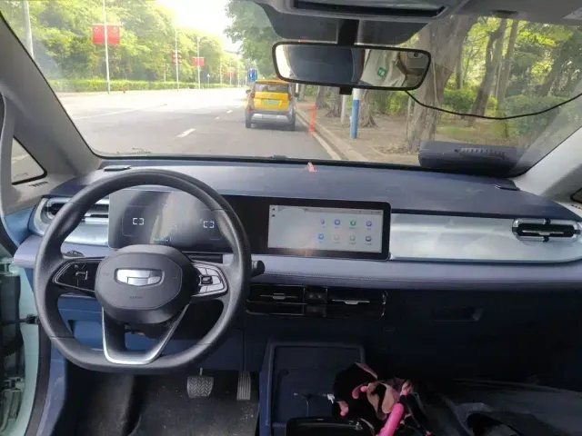 Geely Geometry Geely Geometry E Firefly 2022 401KM Delicate Tiger 4-seater — Фото автомобиля 10