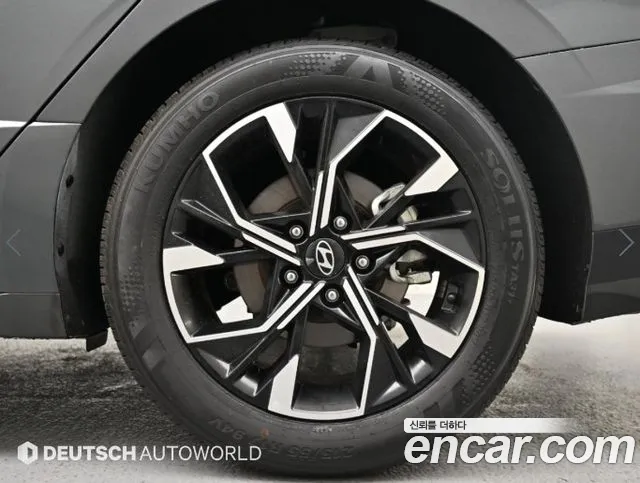 Hyundai Sonata — Фото автомобиля 5