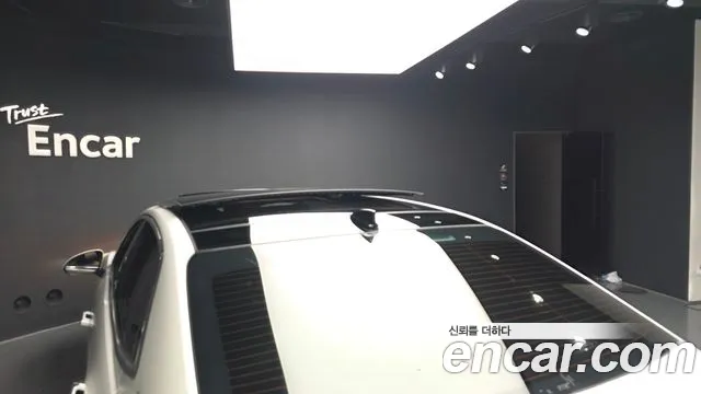 Genesis G90 Бензин 3.5 турбо AWD — Фото автомобиля 28