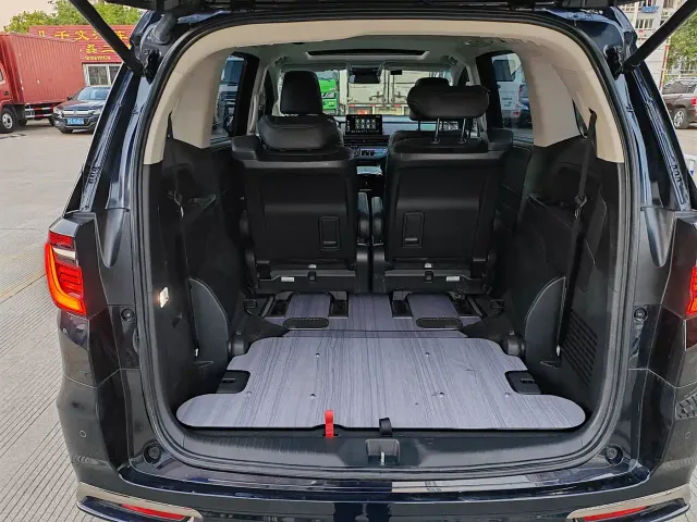 Honda Odyssey — Фото автомобиля 8