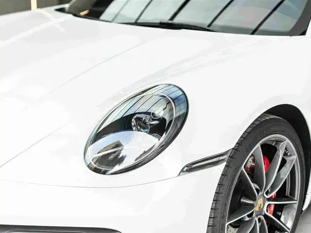 Porsche 911 — Фото автомобиля 12