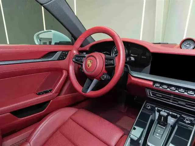 Porsche 911 — Фото автомобиля 18