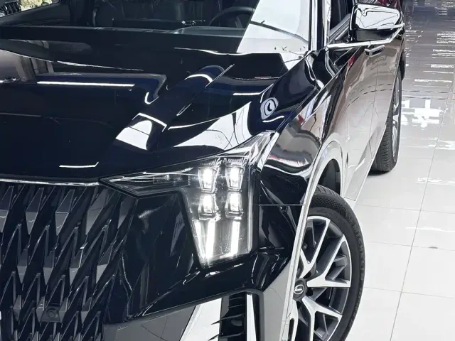 GAC Trumpchi GS8 — Фото автомобиля 2