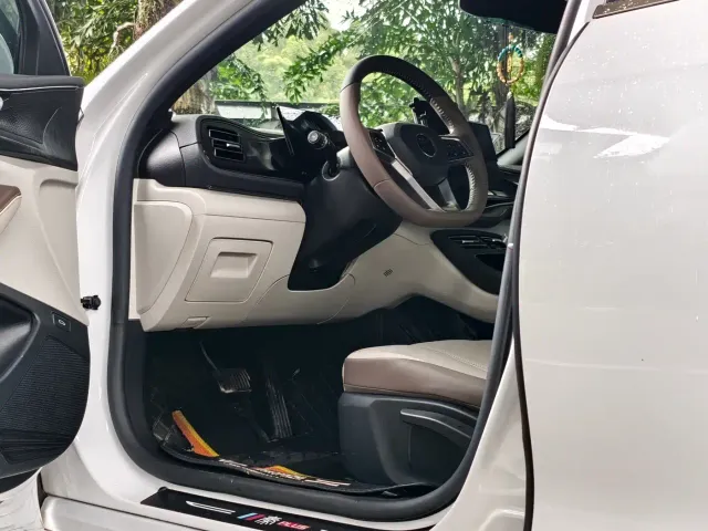 BYD Qin PLUS — Фото автомобиля 13