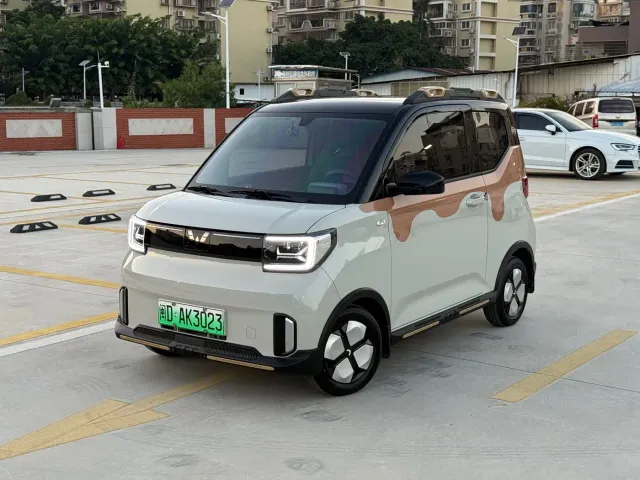 Фотография автомобиля — Wuling Hongguang Mini EV