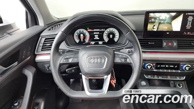 Audi Q5 45 TFSI quattro Sportback — Фото автомобиля 12