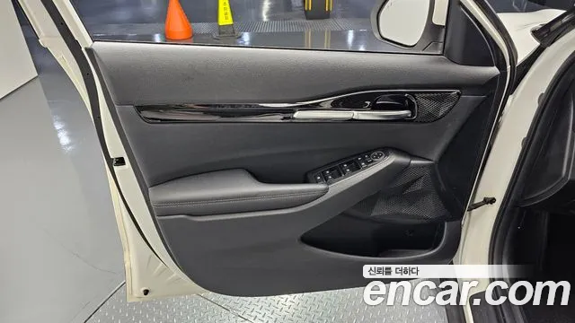 Kia Seltos Seltos Бензин 1.6 Turbo 4WD — Фото автомобиля 20