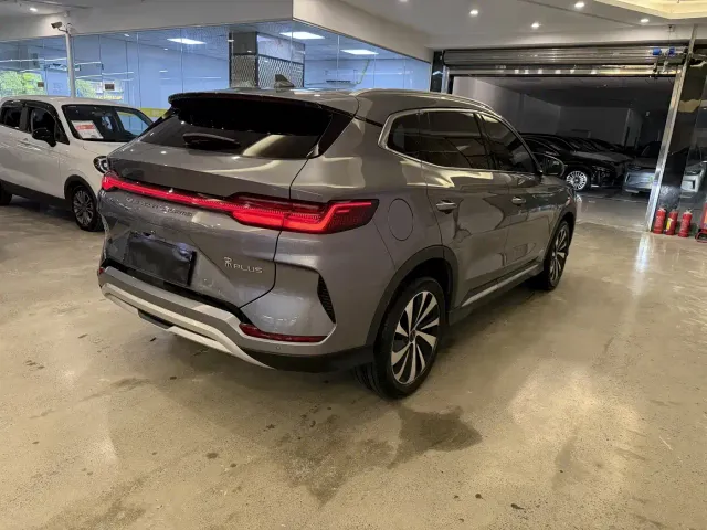 BYD Song PLUS — Фото автомобиля 7