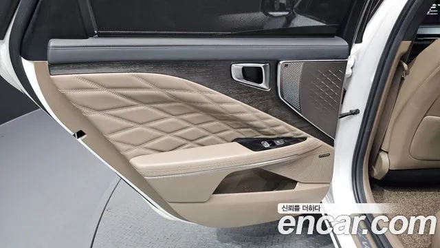 Kia K8 Signature — Фото автомобиля 21