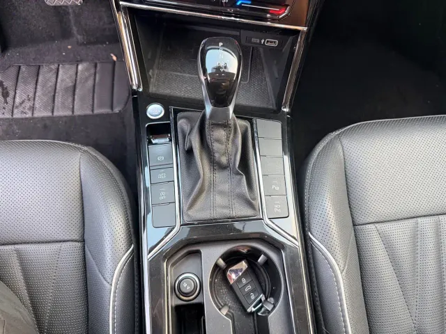 Volkswagen Passat — Фото автомобиля 9