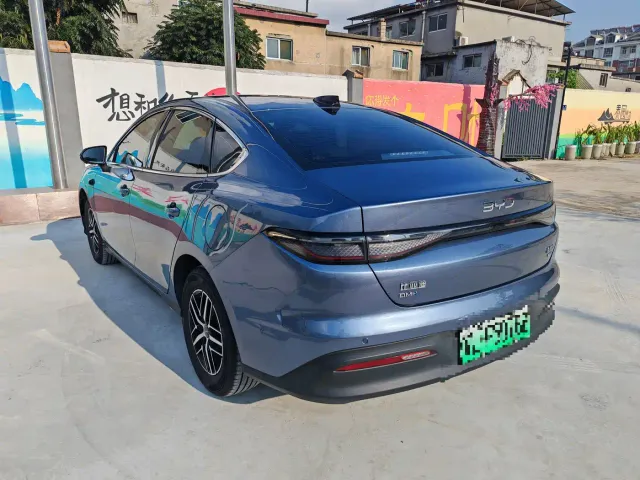 BYD Seal 05 DM-i — Фото автомобиля 6