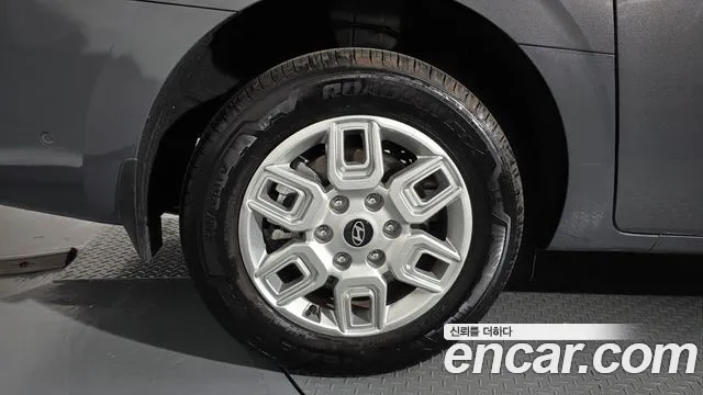 Hyundai Staria — Фото автомобиля 5