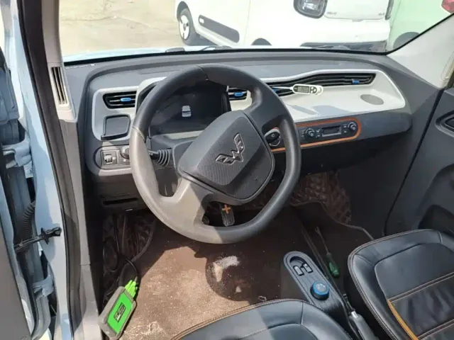Wuling Hongguang Mini EV — Фото автомобиля 10