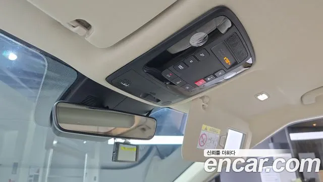 Kia Canival Carnival 4 поколение Бензин 7 мест Hi-Limousine — Фото автомобиля 4
