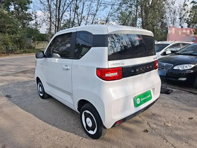Wuling Hongguang Mini EV — Фото автомобиля 4