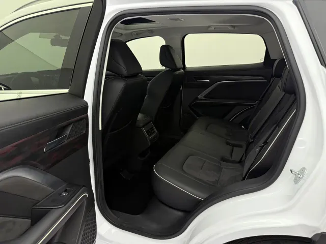Haval H6 — Фото автомобиля 10
