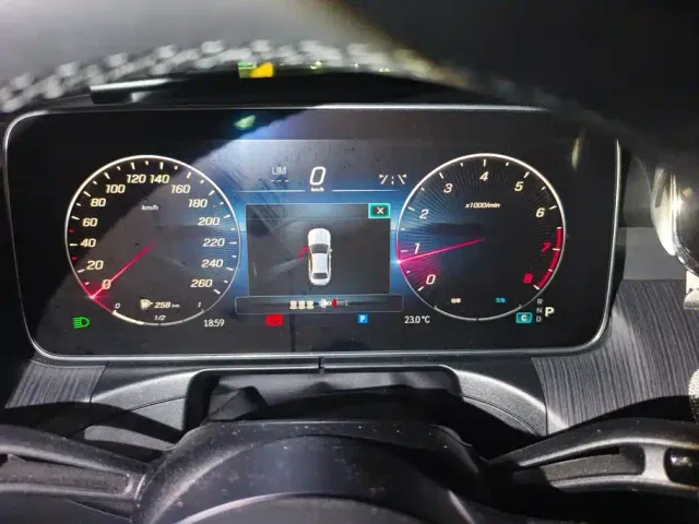 Mercedes-Benz C-Class — Фото автомобиля 14