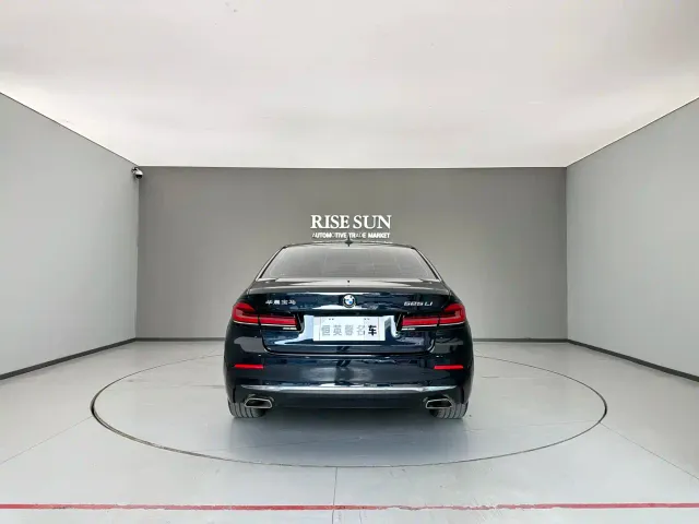 BMW 5 Series — Фото автомобиля 8