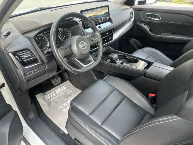Nissan X-Trail — Фото автомобиля 8