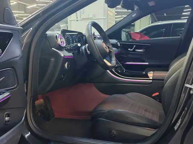 Mercedes-Benz C-Class — Фото автомобиля 6