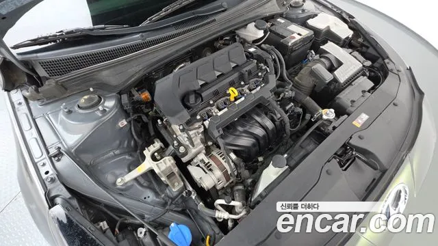 Hyundai AVANTE Avante (CN7) — Фото автомобиля 6