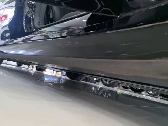 Tesla Model 3 — Фото автомобиля 20