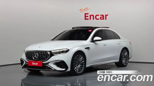 Фотография автомобиля — Mercedes-Benz E-Class