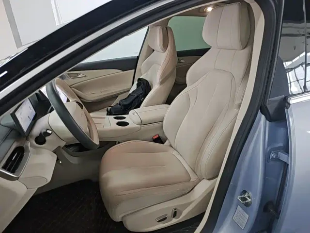 Forthing Xinghai S7 — Фото автомобиля 14