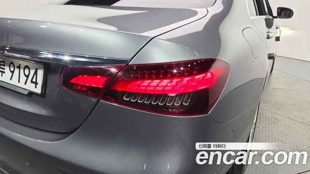 Mercedes-Benz E-Class W213 — Фото автомобиля 8