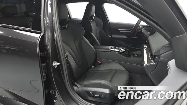 BMW M5 G90 — Фото автомобиля 16