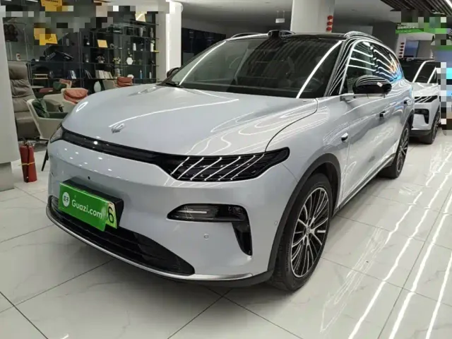Фотография автомобиля — Leapmotor C11