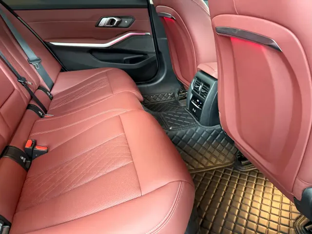 BMW 3 Series — Фото автомобиля 16