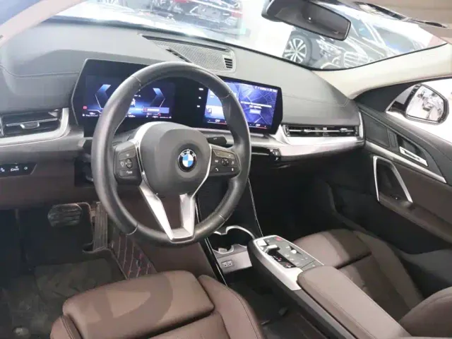BMW X2 — Фото автомобиля 10